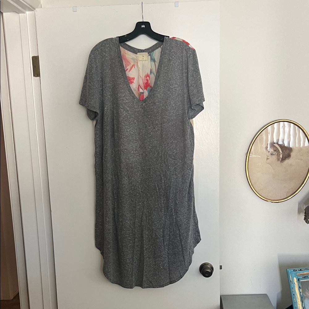 T.La Heather Gray V-Neck Tunic